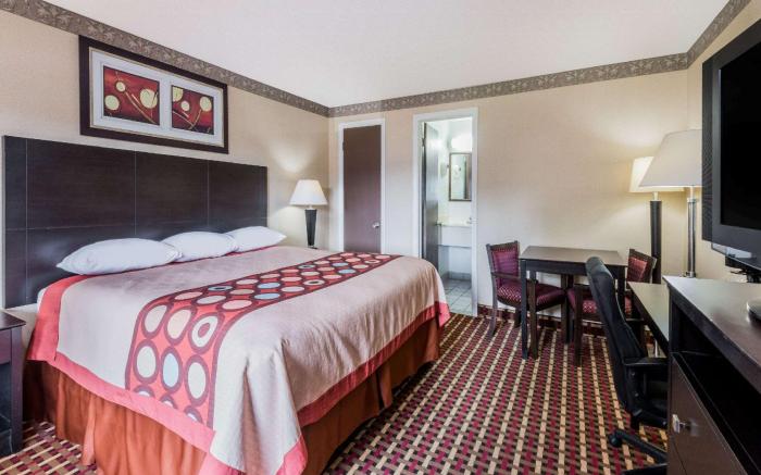 Super 8 By Wyndham Old Saybrook