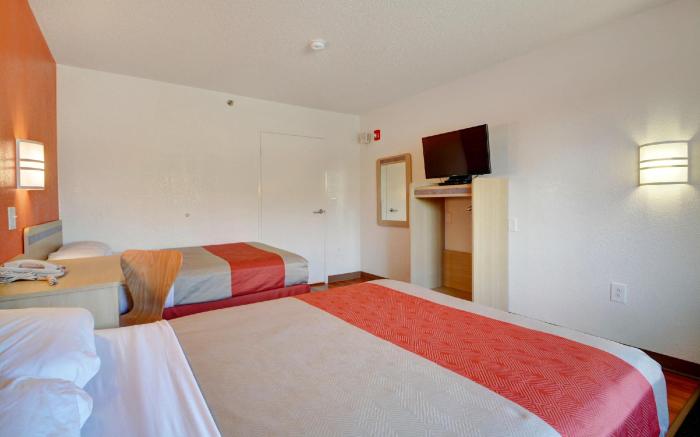 Motel6 Wethersfield, CT - Hartford