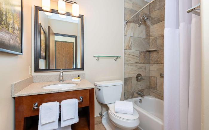 Best Western Plus Waterbury - Stowe