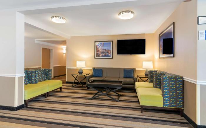 Best Western Plus Executive Court Inn