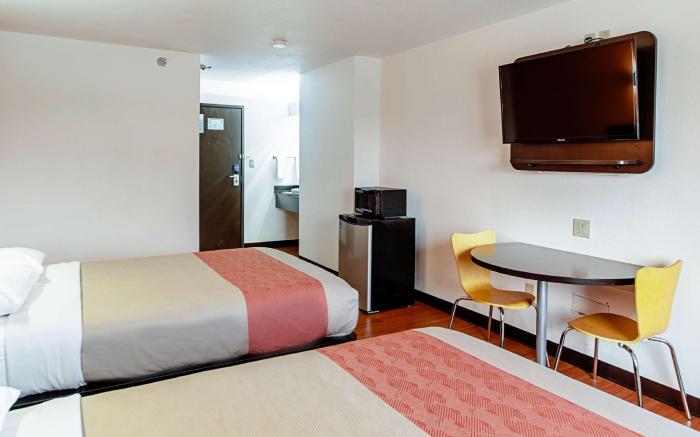 Motel 6 Lebanon, IN