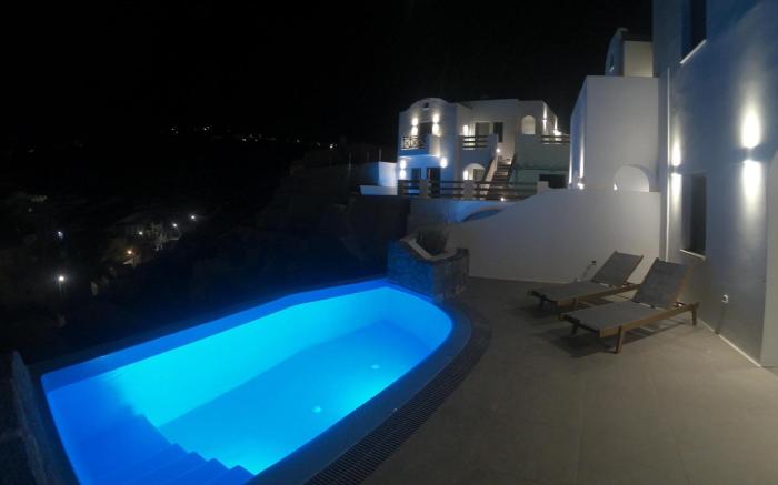 Suite Private Pool Arethousa