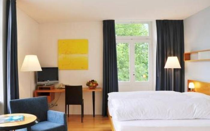 Hotel Fravi