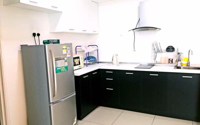 KL Penthouse Loft – for Large Groups(Up to 16 Pax)