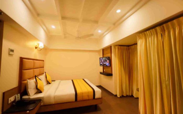 Hotel Grand Sabarees