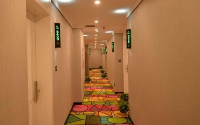 Shell Ganzhou Longnan District Longxiang International Lingxiu Court Hotel