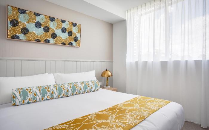 Mantra Southport Sharks