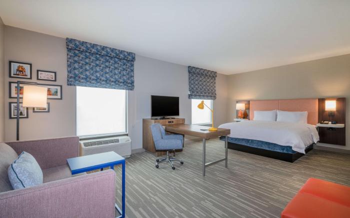 Hampton Inn & Suites by Hilton Glenarden Washington DC