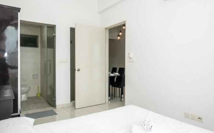 Nilam @MyRehat Tropics Condo