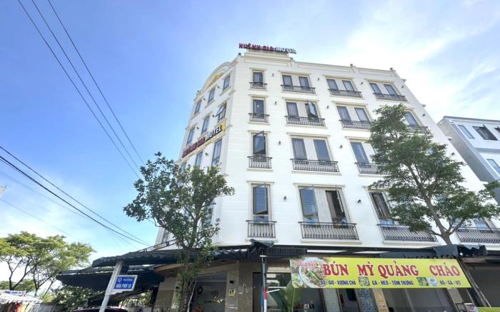 OYO 1193 Huynh Gia Hotel