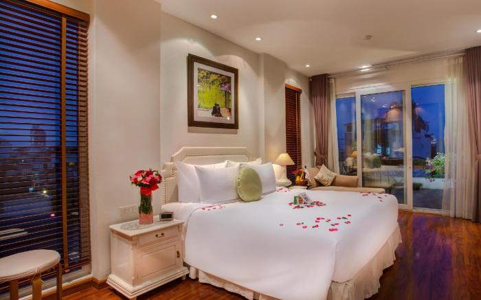 Mercury Central Hanoi Hotel