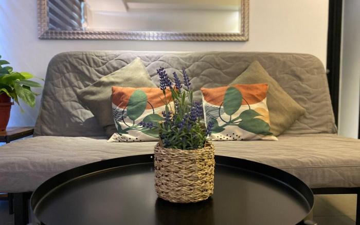 COZY 2BR  City SkyLine View near Mall