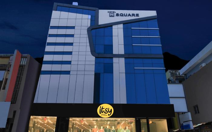 Itsy Hotels N Square