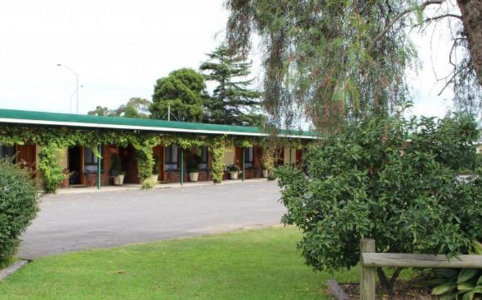 The Wayfarer Motel