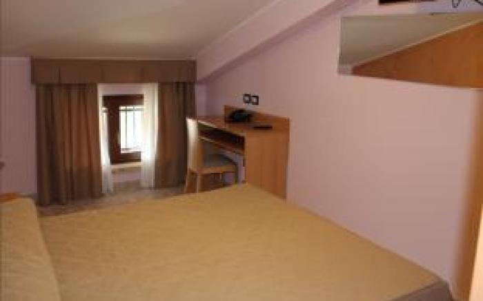 Halanus Hotel and Resort
