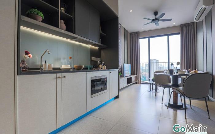 For 4 with Parking /2BR Suite Millerz Midvalley KL