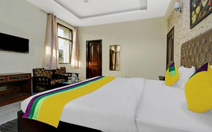 Hotel Sunrise,Noida