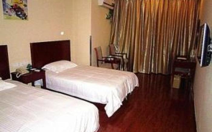 GreenTree Inn Yixing Zhangzhu Express Hotel