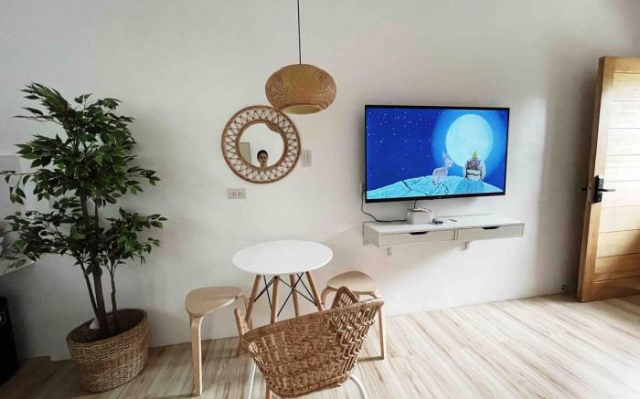 E Elbi Hygge House Near UPLB