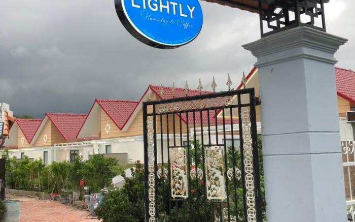 Homestay Lightly