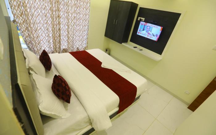 Hotel Samruddhi Comfort Stay - Airoli