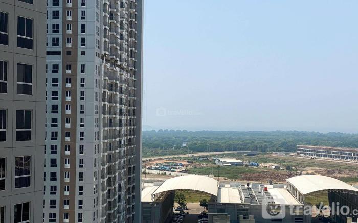 Fully Studio at Tokyo Riverside PIK 2 By Travelio