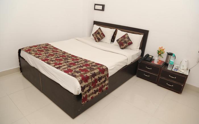 Hotel Taj Galaxy
