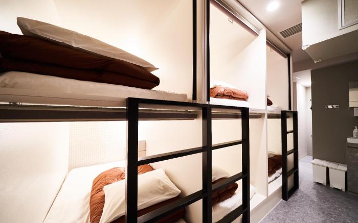 AND HOSTEL SHINSAIBASHI EAST
