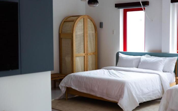 Leiden Homestay & Cafe 