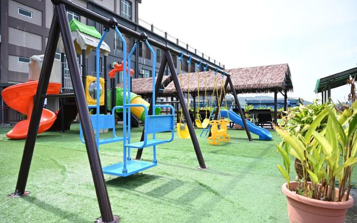Cenang View Hotel