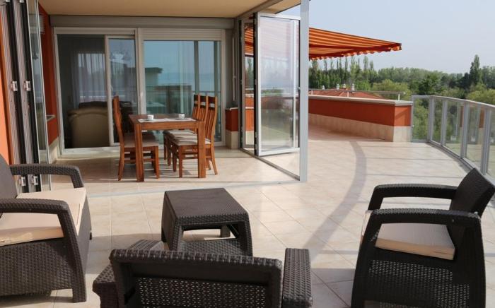 Luxury Apartment Hotel Siofok
