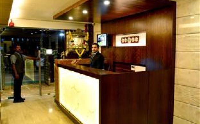 Hotel Vinamra Residency