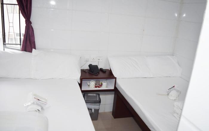 Pay-less Guesthouse (7/F-A9 )