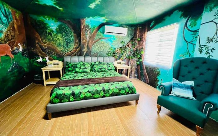 Laguna Hot Spring Home - Sleeps 27