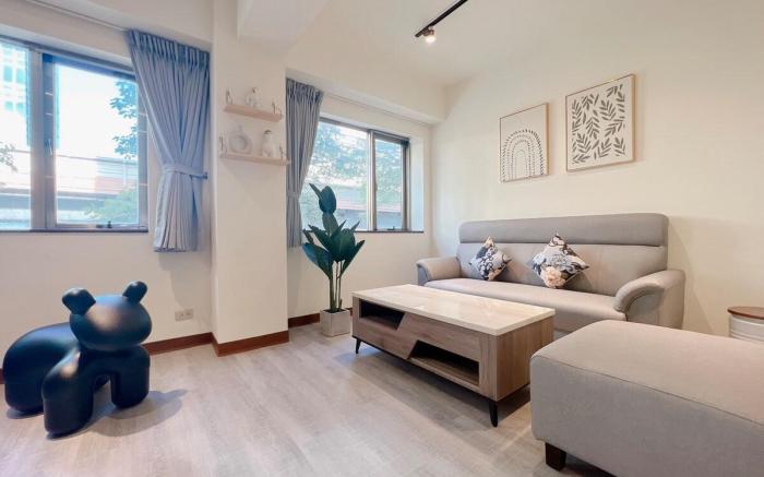 Elegant Apartments Fuhua Residence, Daan Station, 8 people.