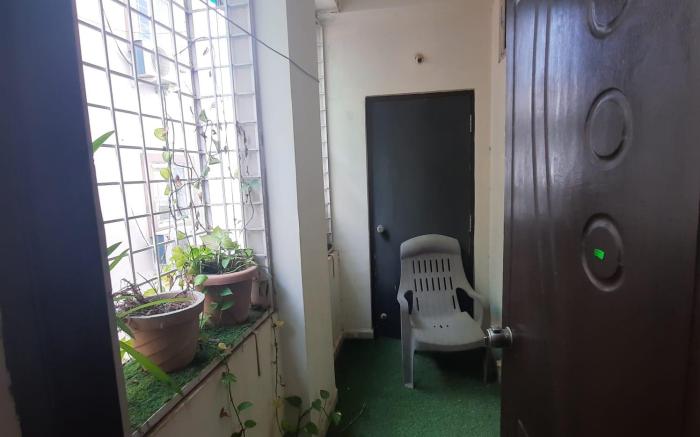 Spacious Cozy City Center 2bhk Service Apartments