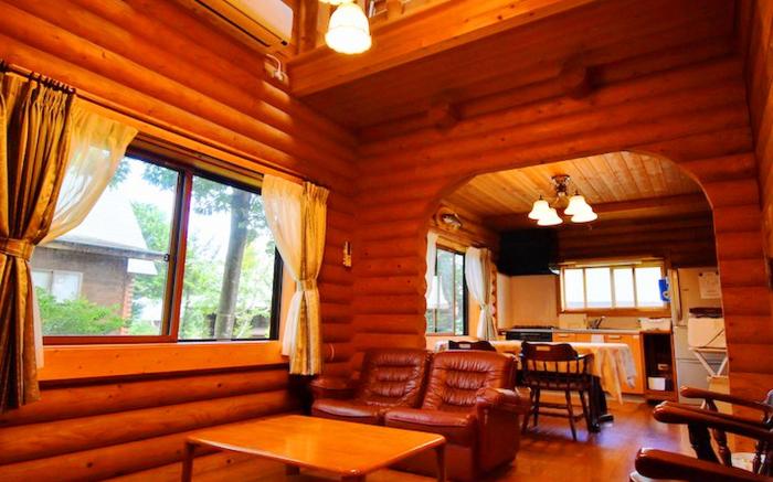 Canadian Log Cottage TAKITARO
