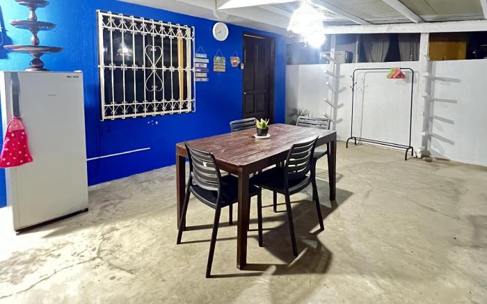 Isla UNO Homestay