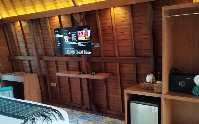 Love Without boundaries