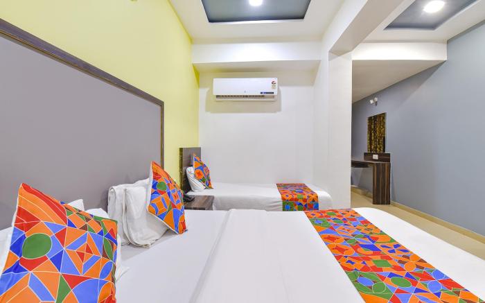 Hotel Gold Leaf,Ahmedabad