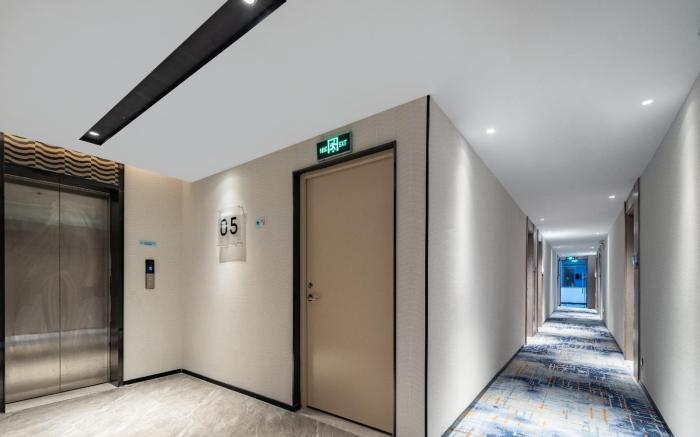 Echarm Hotel Sanya Qianguqing Duty Free Shop