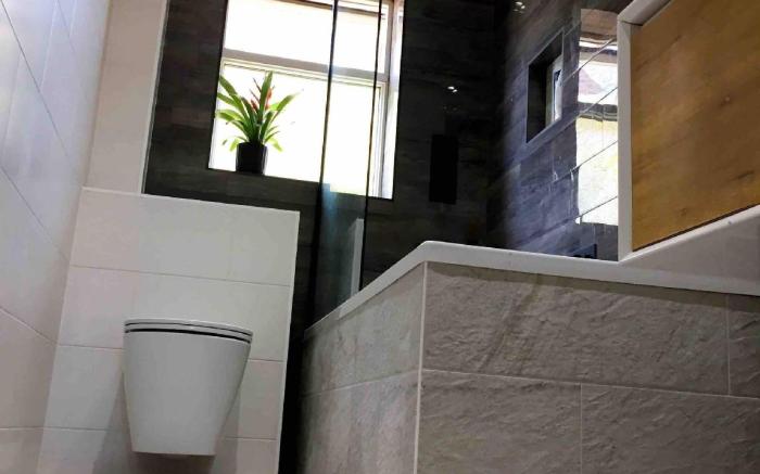 Double Bedroom, Kings Lynn, New Renovated Bathroom