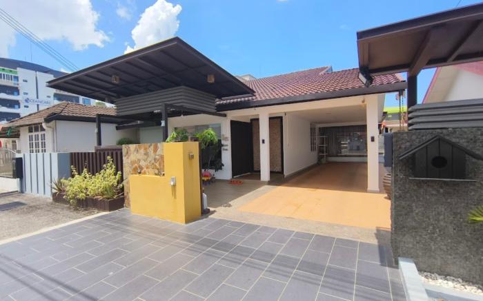Pelita Commercial Centre Vacay Stay Bai Li Da Commercial Area Homestay (9 pax)