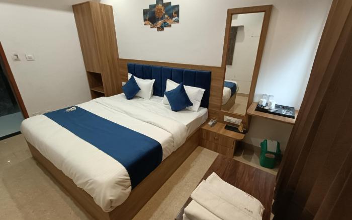 Hotel Raas Inn