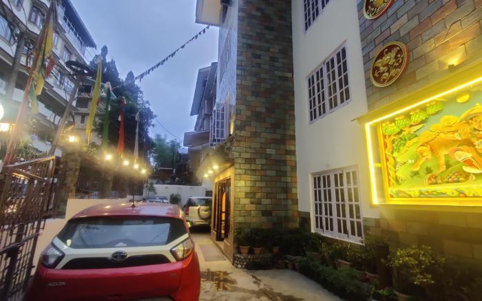 Keswani Group Tashi Heritage Hotel & Resort