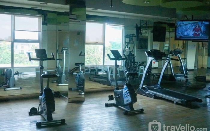 Simply Studio @ Belmont Residence Puri By Travelio