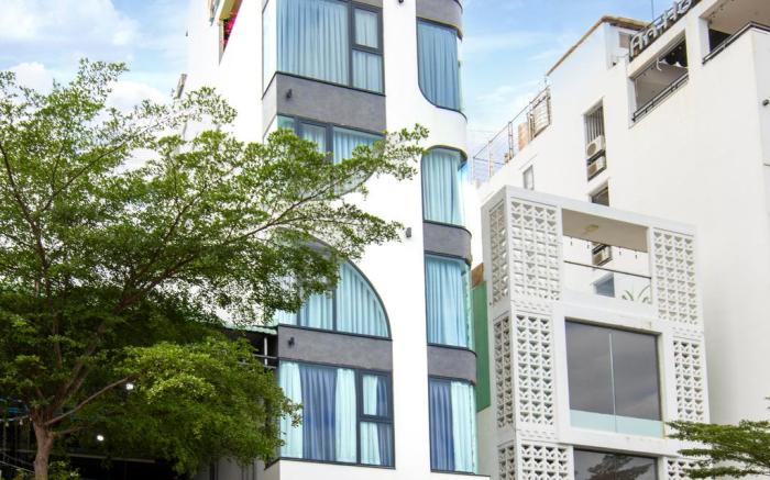 Y'S Sea House Hotel