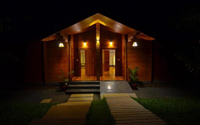 LakeRose Wayanad Resort - Water Front Grandeur