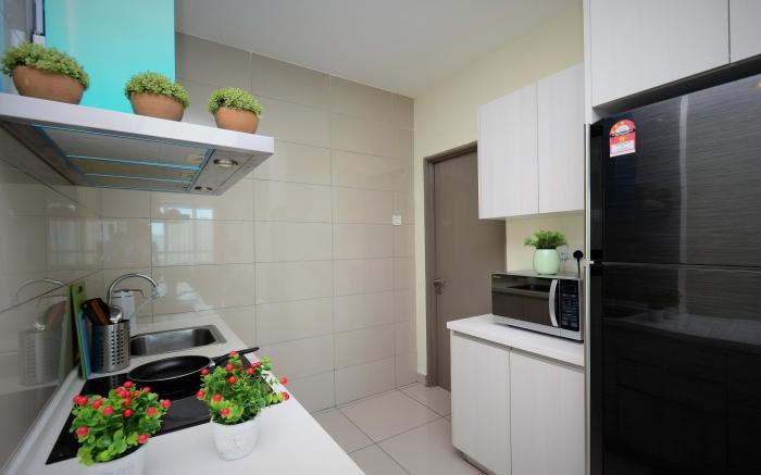 Above Mall near to Twin Tower [6-8person] 3Bedroom