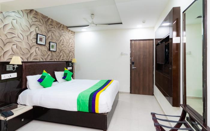 Treebo Laaiba Residency
